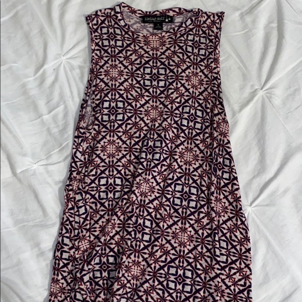 Really pretty tank top.